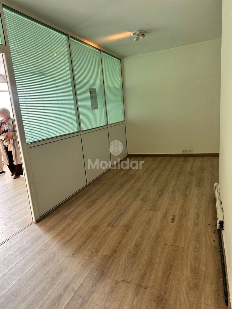 Büro zu Vermieten in Casablanca: Fläche von 63 m² mit Balkon - Photo 3