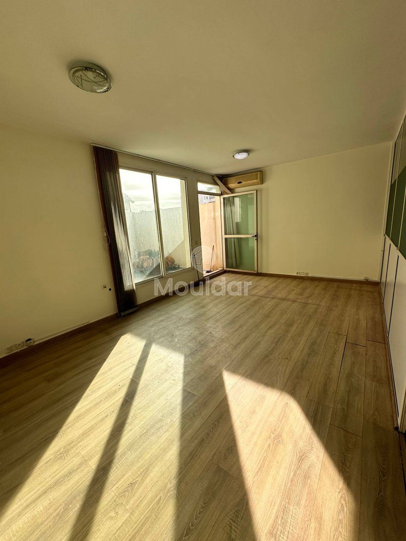 Büro zu Vermieten in Casablanca: Fläche von 63 m² mit Balkon - Photo 4