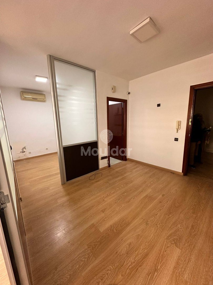 Biuro do wynajęcia: Nowoczesna przestrzeń w Casablance z balkonem - Photo 1