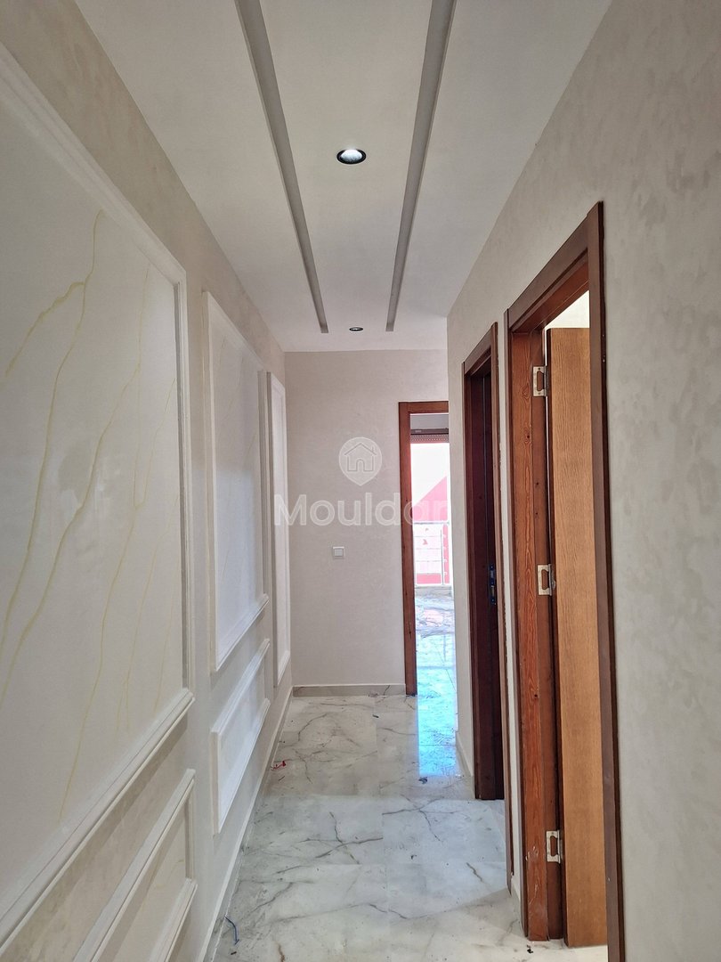 Υπέροχο Διαμέρισμα στη Μαρτίλ: 3 Υπνοδωμάτια και Μπαλκόνι - Photo 6