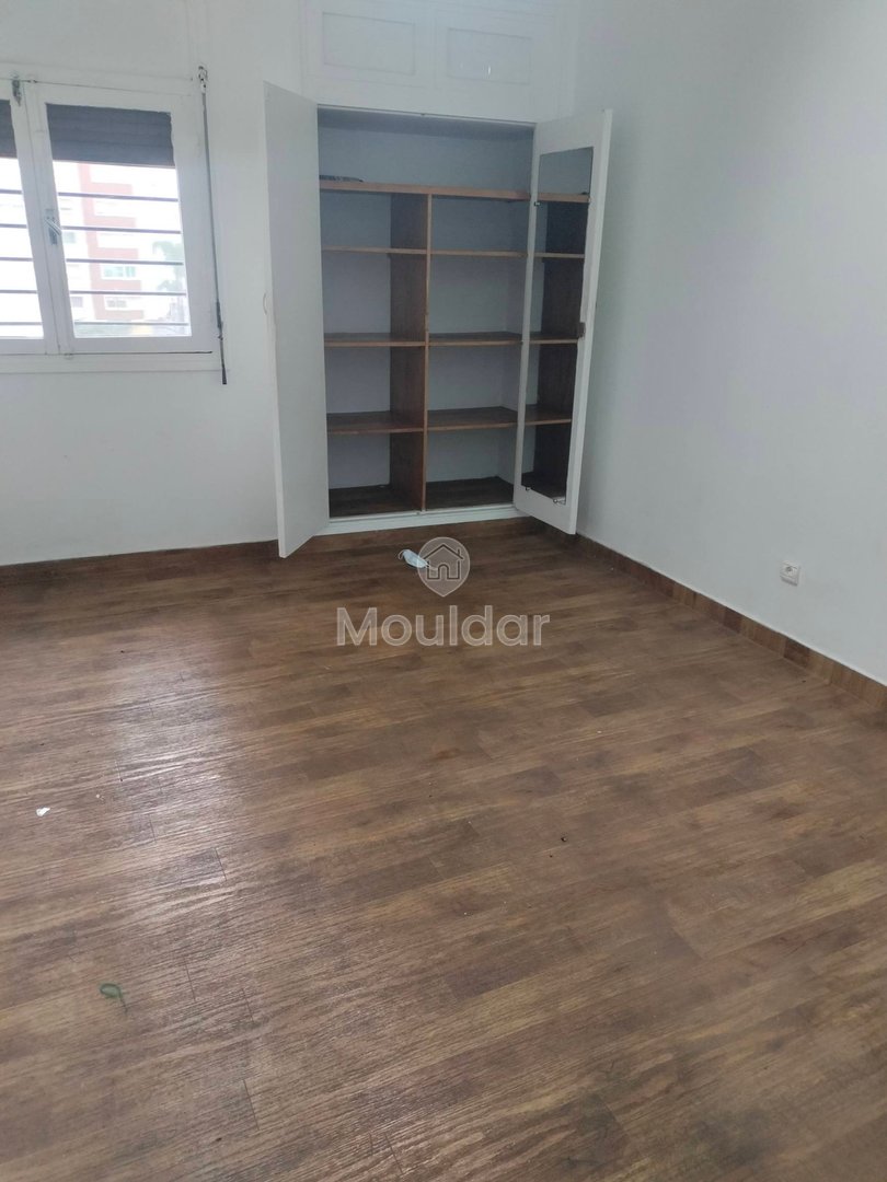 Zweizimmerwohnung zu vermieten mit Aufzug in Maarif, Casablanca - Photo 1