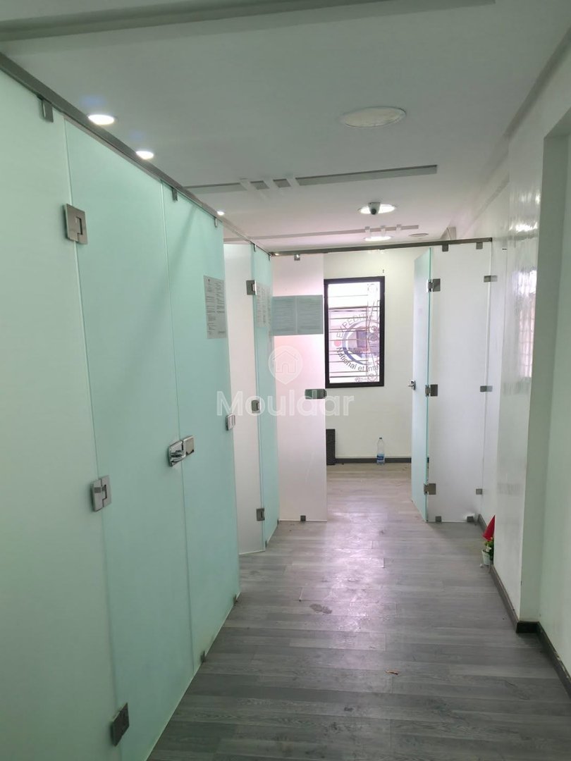 Bureau à Vendre au Centre de Kénitra - 30m² Inclus - Photo 1