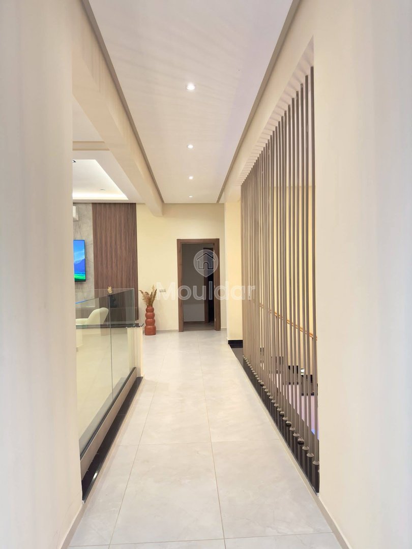 الهروب إلى مراكش: فيلا فاخرة مع مسبح وحديقة - Photo 9