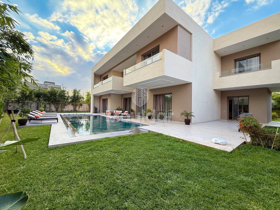 الهروب إلى مراكش: فيلا فاخرة مع مسبح وحديقة - Photo 10