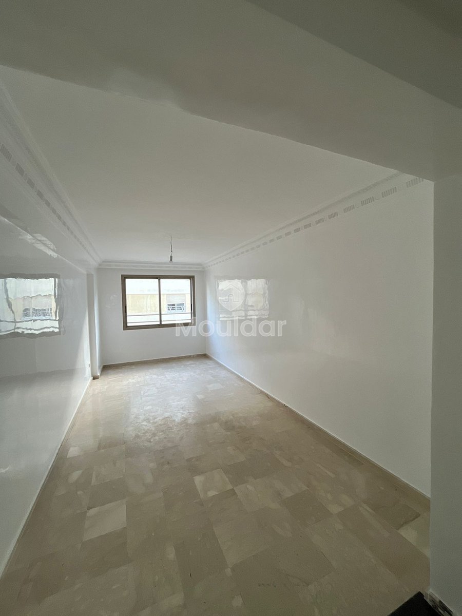 شقة للبيع في الدار البيضاء، بورغوندي - Photo 1