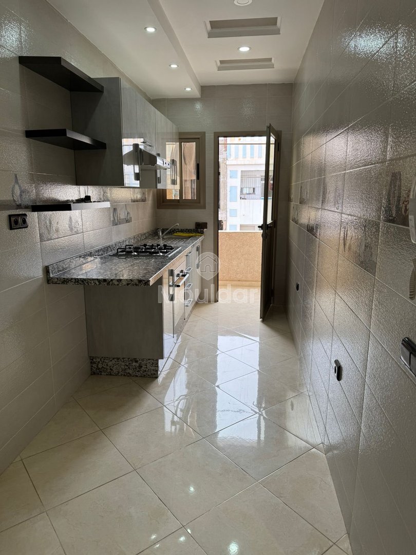 Appartement à Louer : 2 Chambres avec Balcon à Agadir - Photo 5