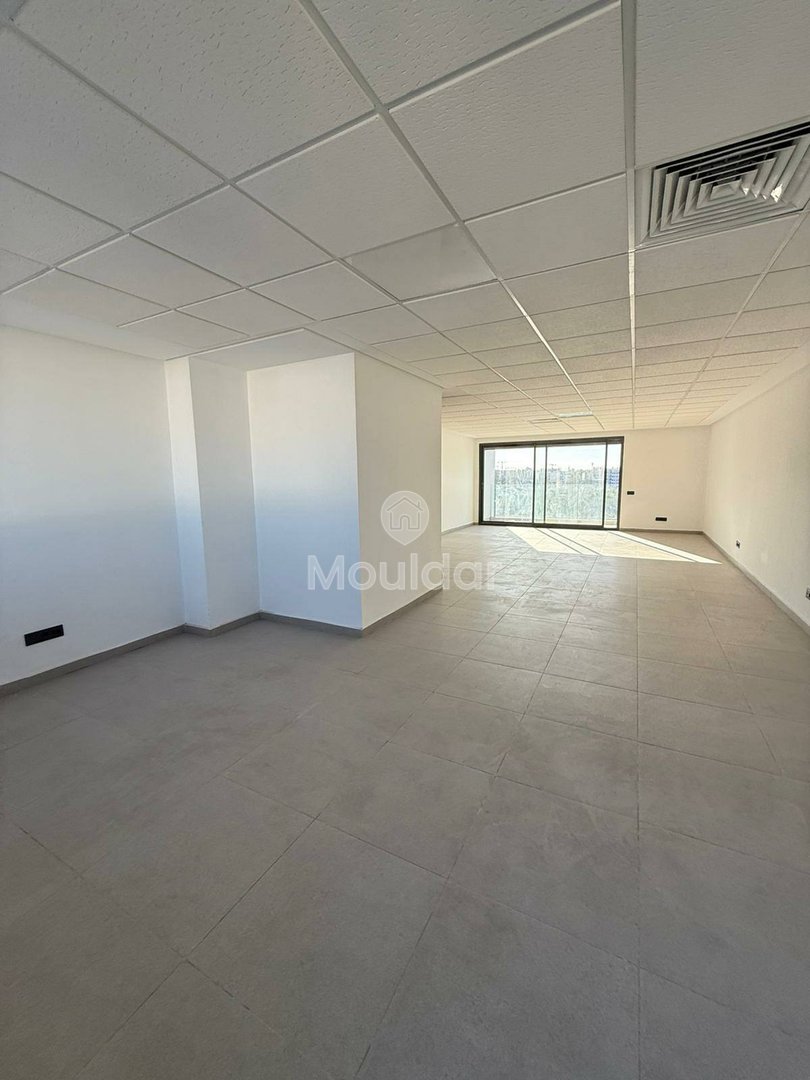 Escritório Moderno à Venda em Casablanca Finance City - 89m² - Photo 1