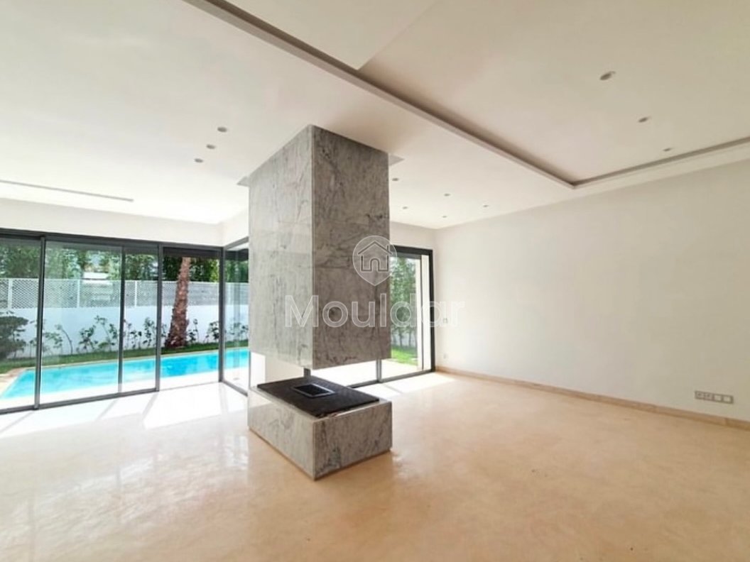 Μοναδική Βίλα προς Ενοικίαση στην Αΐν Ντιάμπ - Ιδανική για Εσάς - Photo 1