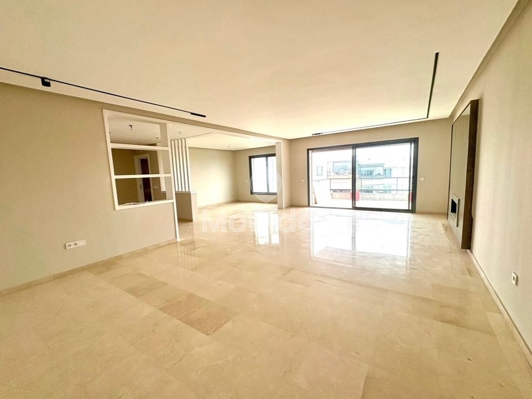 Apartment for sale in Casablanca: Modern luxury and comfort - Photo 1