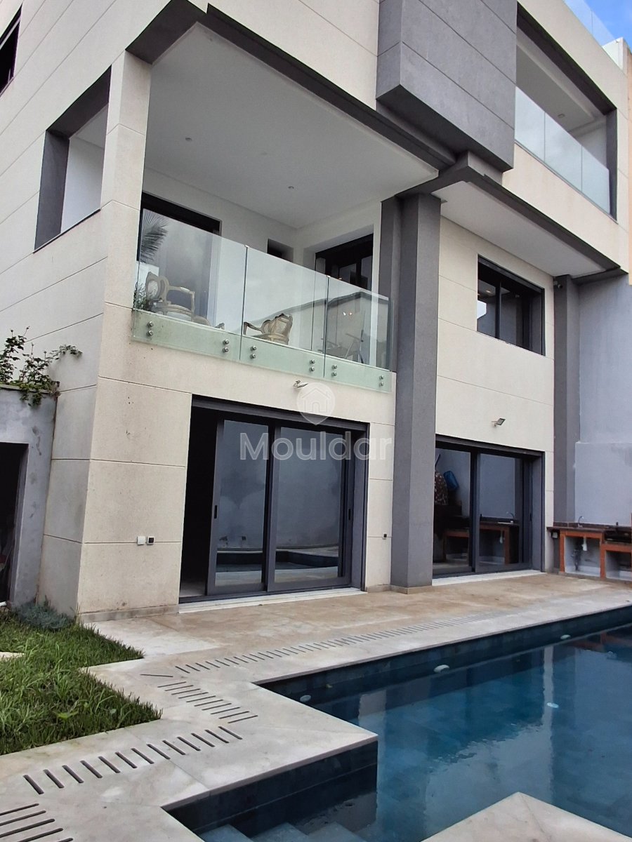 Villa de Luxe à Tanger : Charme et Piscine à Louer - Photo 1