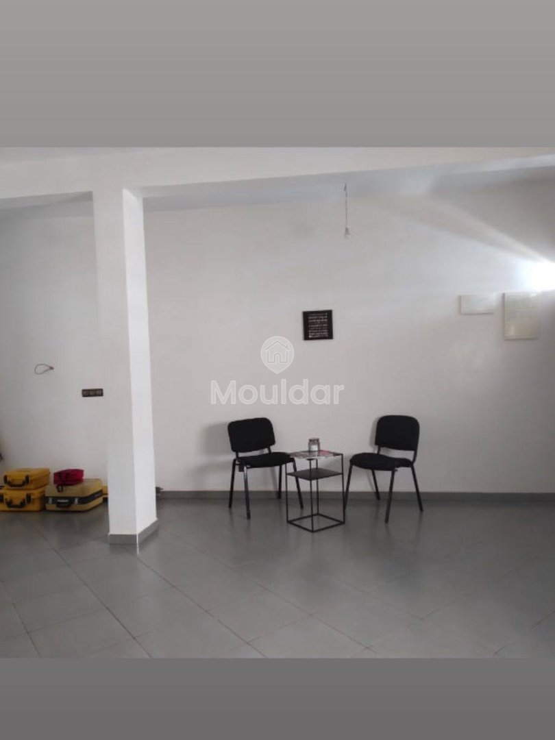 Ruime Kantoorverhuur in Agadir, Hay Qods - 60m² - Photo 1