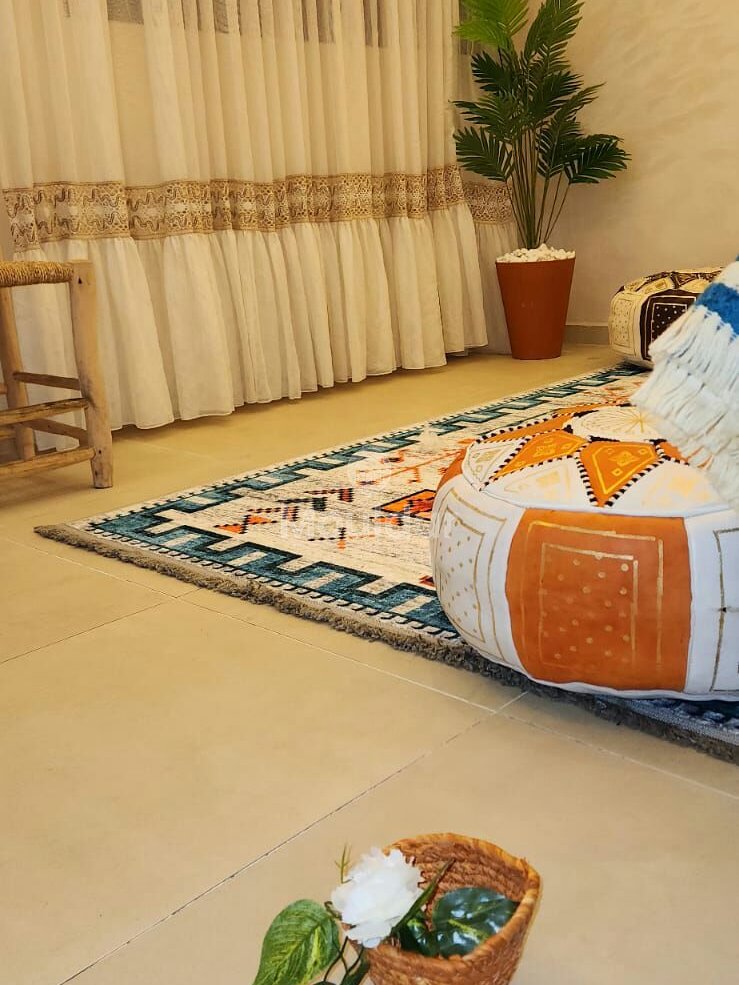 Appartamento in Affitto: 2 Camere con Parcheggio a Casablanca - Photo 2