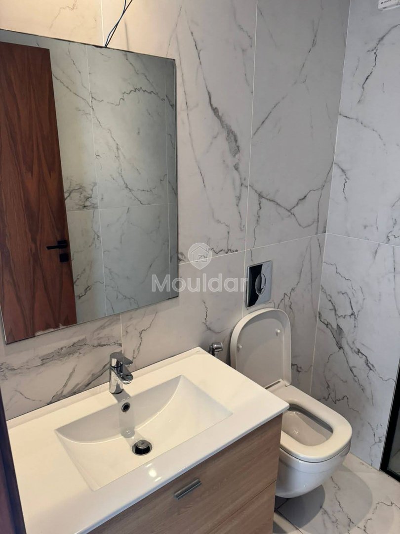 Casablanca Finans Şehri'nde Teraslı Modern Stüdyo Kiralık - Photo 12