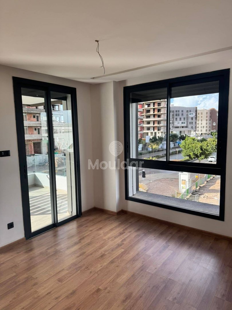 Casablanca Finans Şehri'nde Teraslı Modern Stüdyo Kiralık - Photo 3