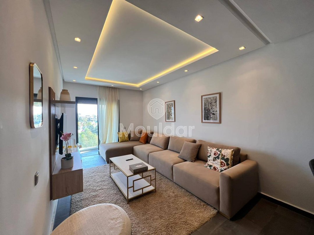 Geheel Gemeubileerde Studio te Huur in Casablanca met Terras en Parkeerplaats - Photo 2