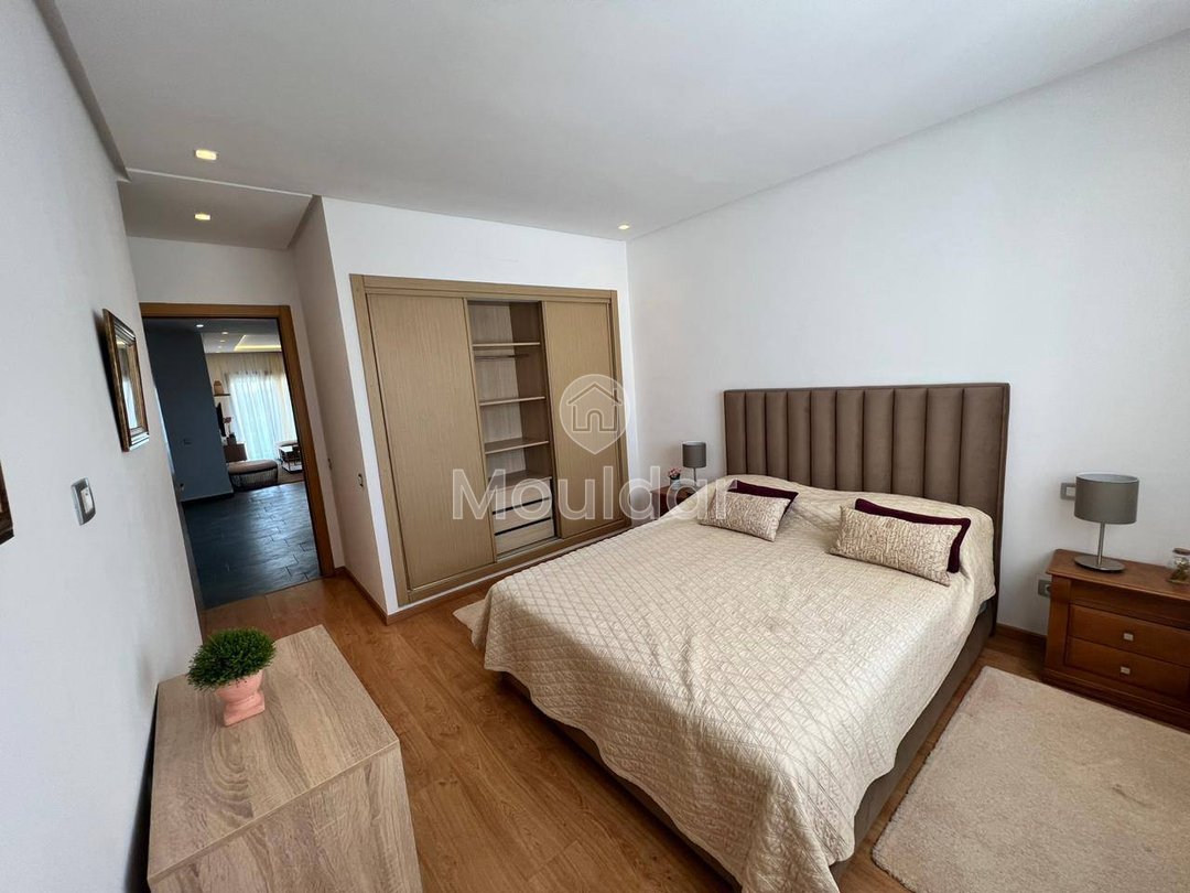 Geheel Gemeubileerde Studio te Huur in Casablanca met Terras en Parkeerplaats - Photo 3