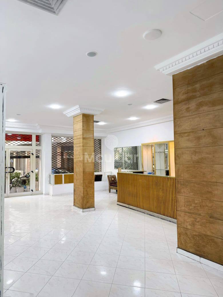 Kasa blası'nda - Altın Üçgen'de Olağanüstü Ofis Kiralama - Photo 1