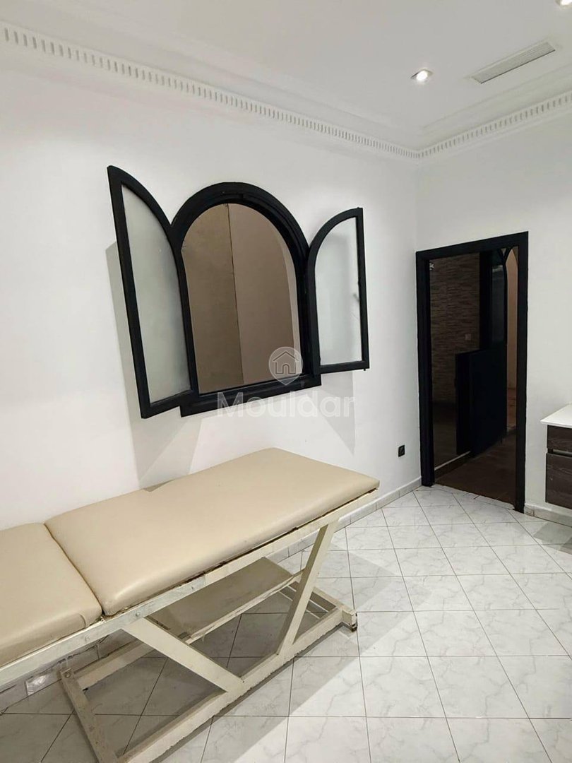 Kasa blası'nda - Altın Üçgen'de Olağanüstü Ofis Kiralama - Photo 11