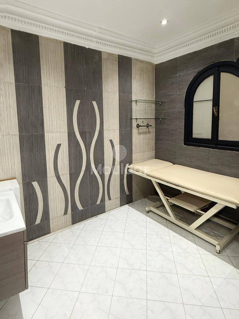 Kasa blası'nda - Altın Üçgen'de Olağanüstü Ofis Kiralama - Photo 14