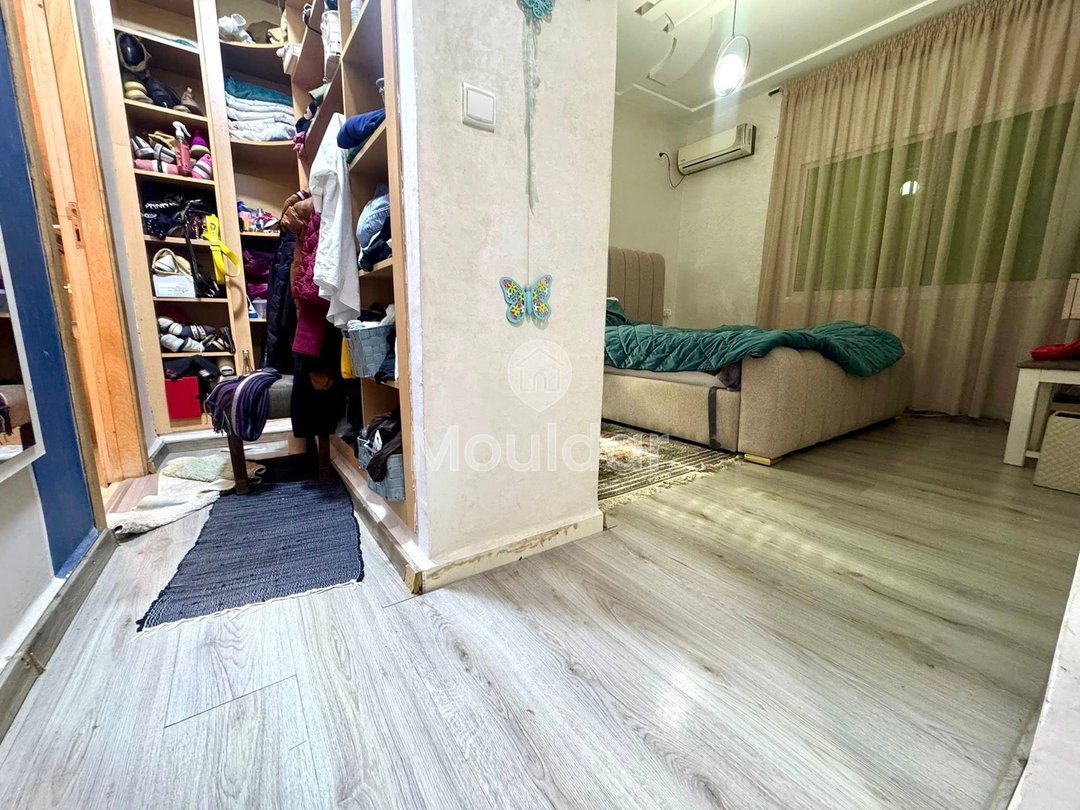 De Vânzare: Apartament Spațios cu 3 Camere în Fès cu Balcon - Photo 14