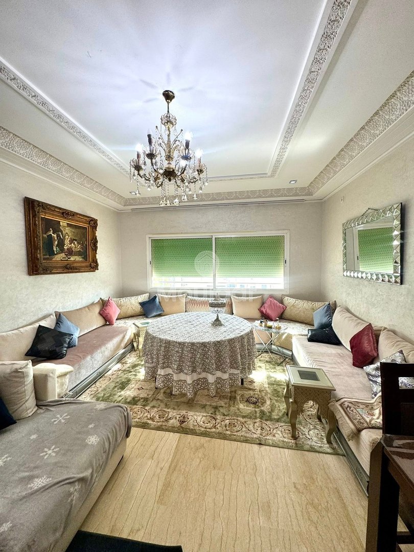 De Vânzare: Apartament Spațios cu 3 Camere în Fès cu Balcon - Photo 7