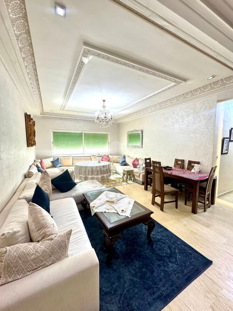 De Vânzare: Apartament Spațios cu 3 Camere în Fès cu Balcon - Photo 6