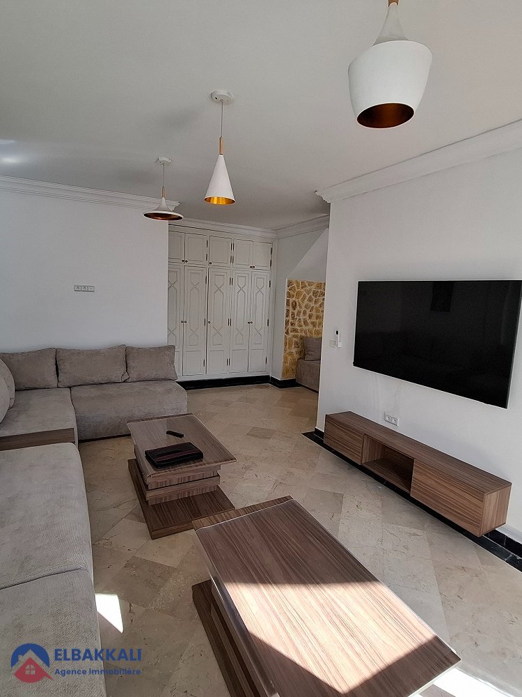 شقة دوبلكس مفروشة للإيجار في طنجة مالabata - Photo 2