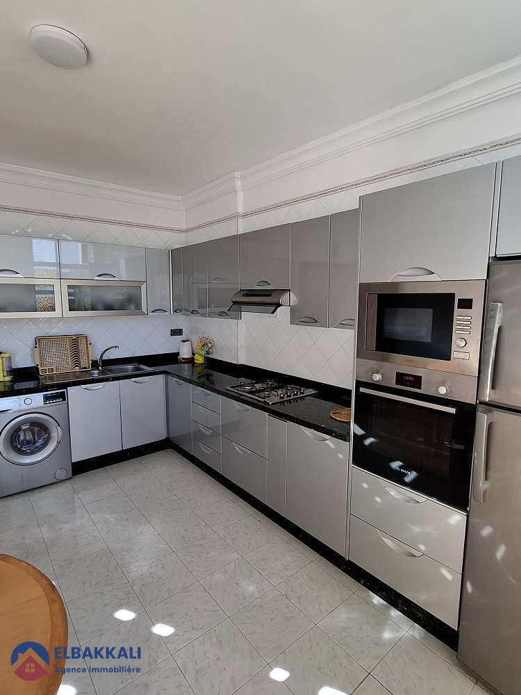 شقة دوبلكس مفروشة للإيجار في طنجة مالabata - Photo 15