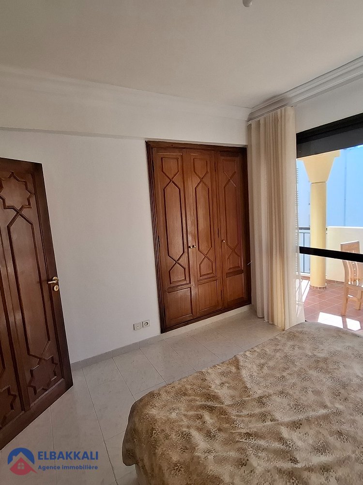 شقة دوبلكس مفروشة للإيجار في طنجة مالabata - Photo 11