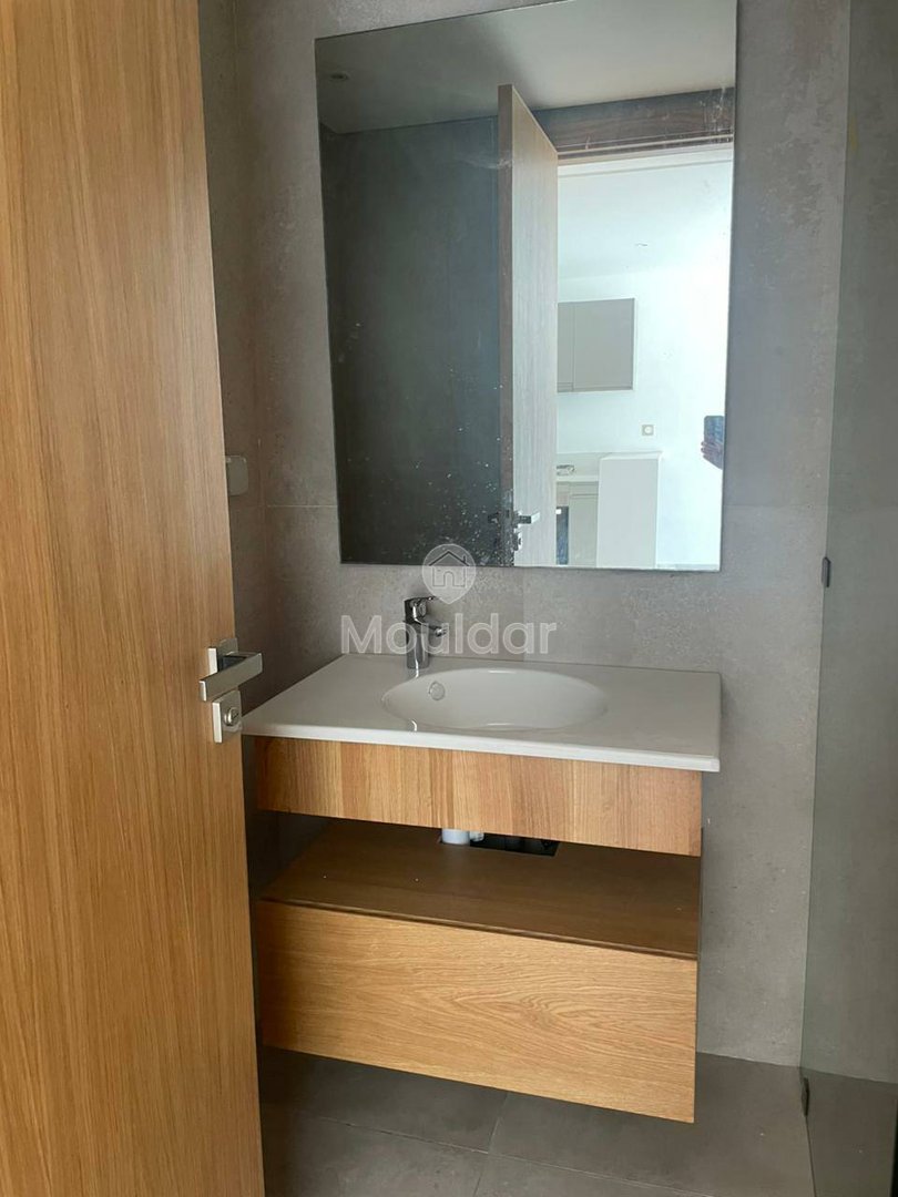 Charmantes Studio zu Vermieten mit Balkon in Maarif, Casablanca - Photo 7