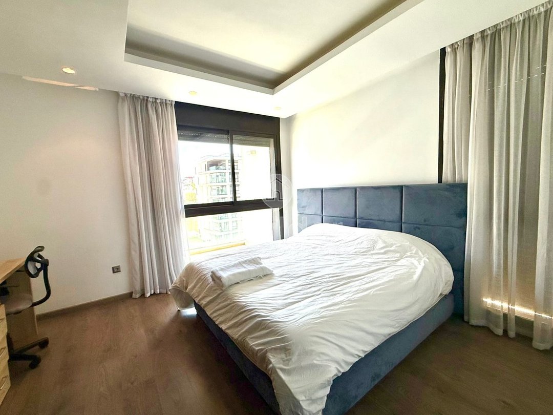 Mieszkanie umeblowane do wynajęcia z niesamowitym widokiem w Aïn Diab - Photo 2