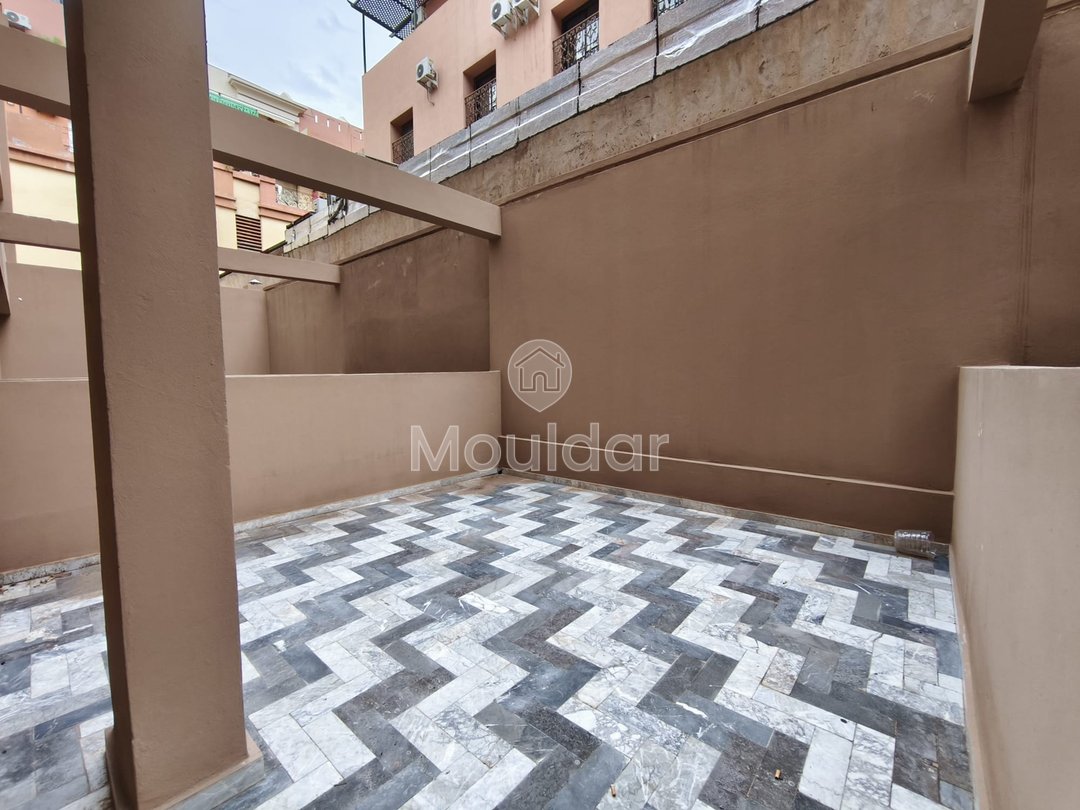 Marrakeş - Guéliz'de Teraslı Satılık Şık Daire - Photo 3