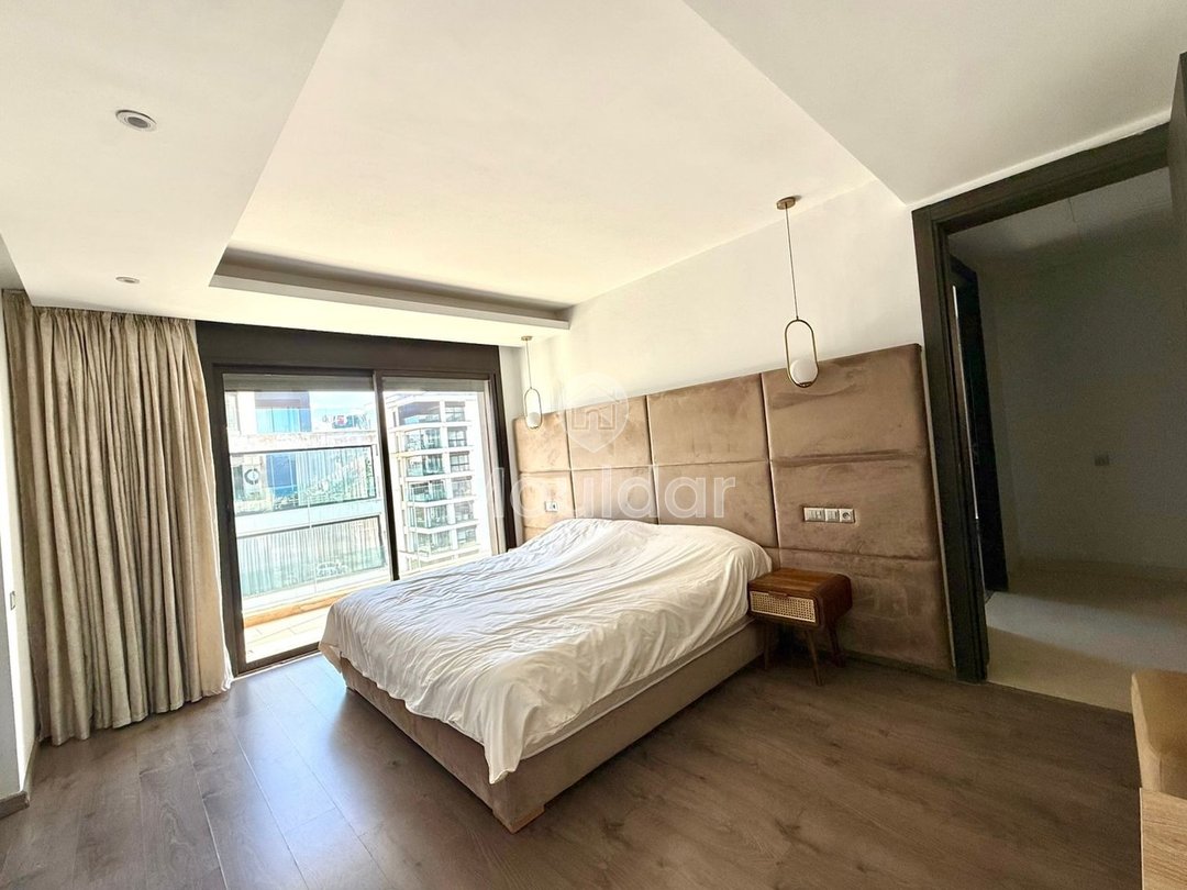 Mieszkanie umeblowane do wynajęcia z niesamowitym widokiem w Aïn Diab - Photo 3