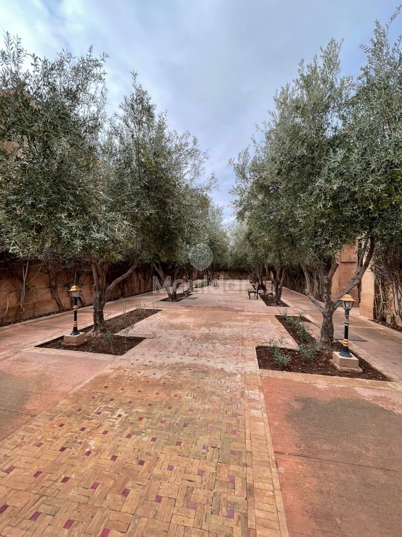 Marrakeş'te Geniş Balkonlu Satılık 2 Yatak Odalı Daire - Photo 6