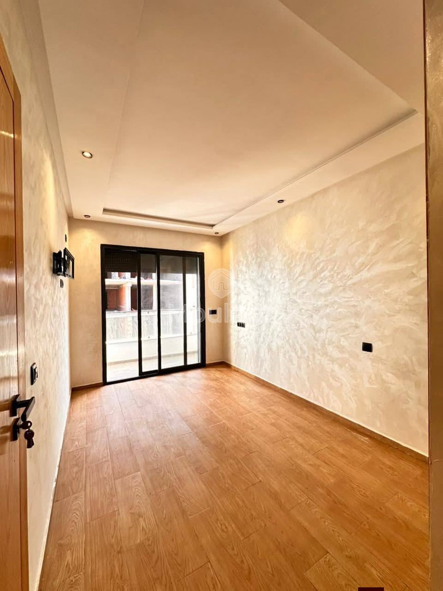 Apartment for rent in Casablanca, Roches Noires - Photo 1