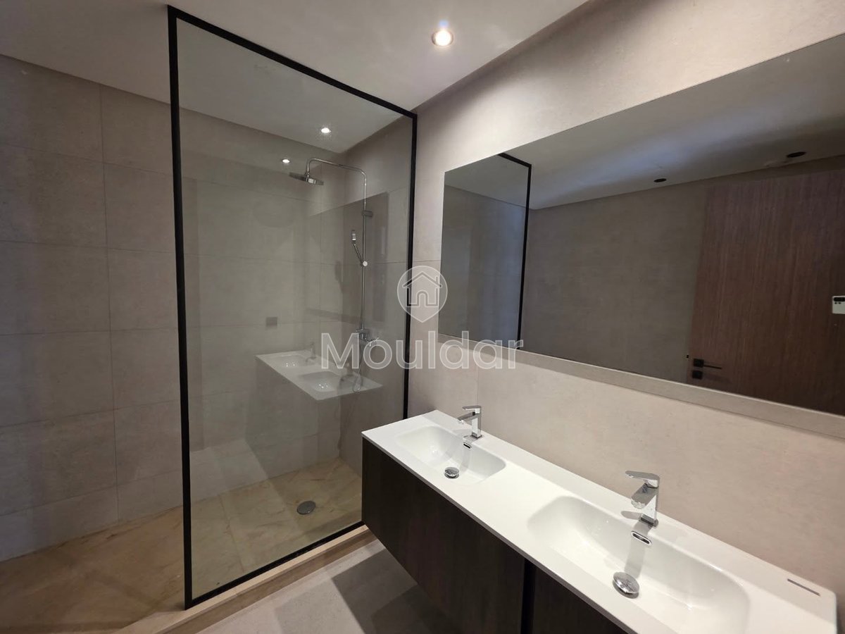 شقة للإيجار في الدار البيضاء، عين دياب - Photo 9