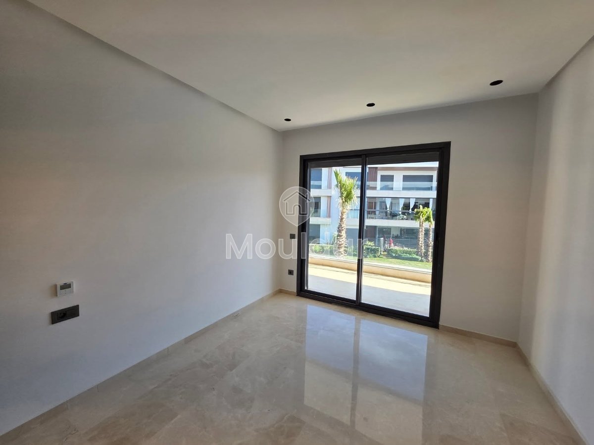 شقة للإيجار في الدار البيضاء، عين دياب - Photo 3