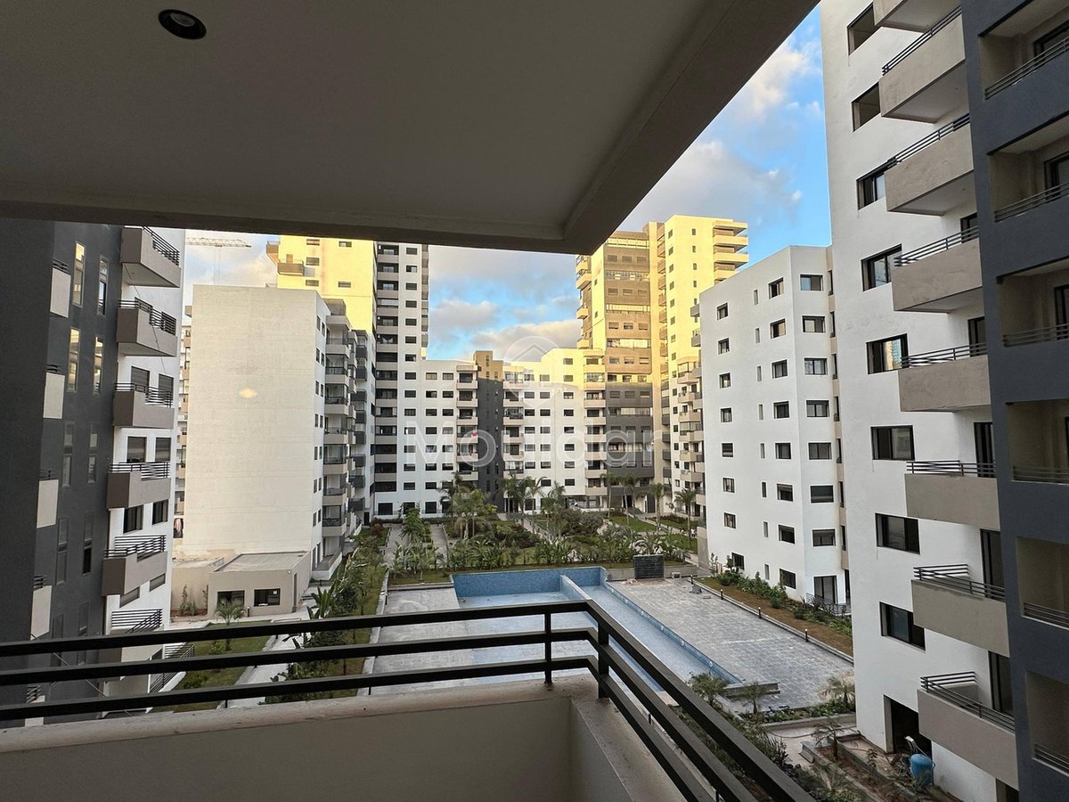 شقة للإيجار في زناتة - Photo 8