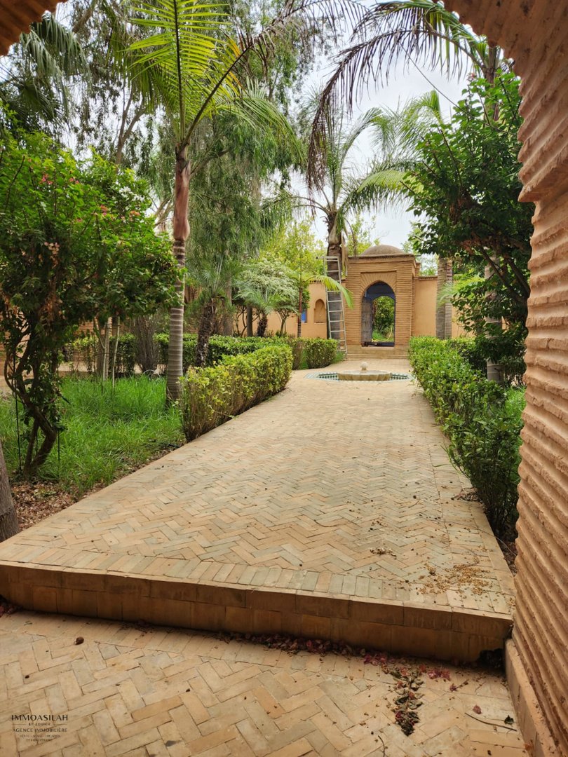 عقار فاخر للبيع في أصيلة - Photo 1