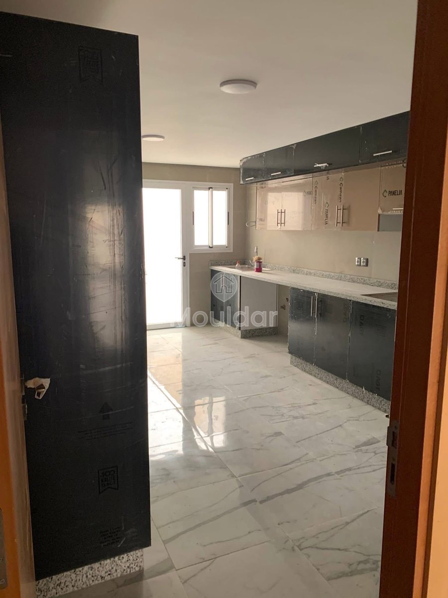 Appartement te huur in Rabat, Les Orangers - Photo 5