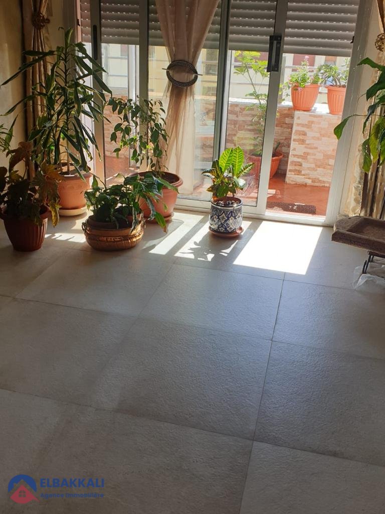 Joli appartement à Vendre au quartier Administratif Tanger - Photo 1