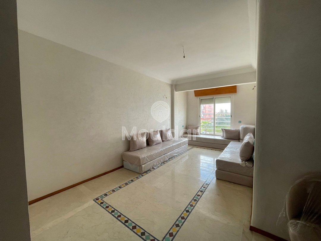 Villa à vendre à Marrakech, Hay Izdihar - Photo 1