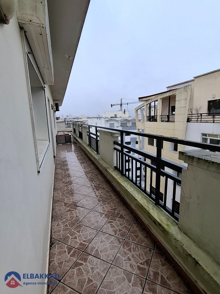 شقة للايجار في طنجة، إبيريا - Photo 16