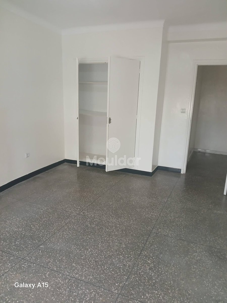 Appartement te huur in Rabat, wijk van de Oceaan - Photo 4