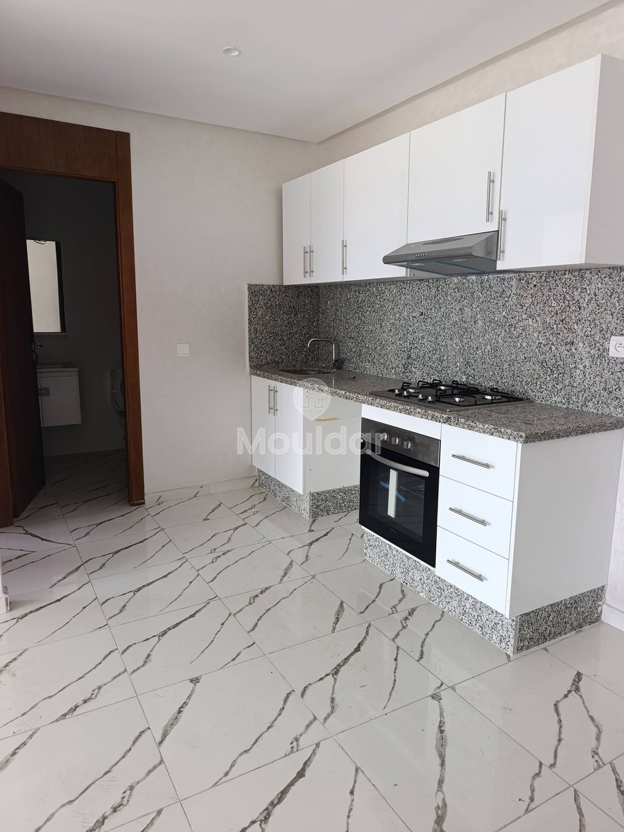 شقة للإيجار في وسط مدينة الدار البيضاء - Photo 9