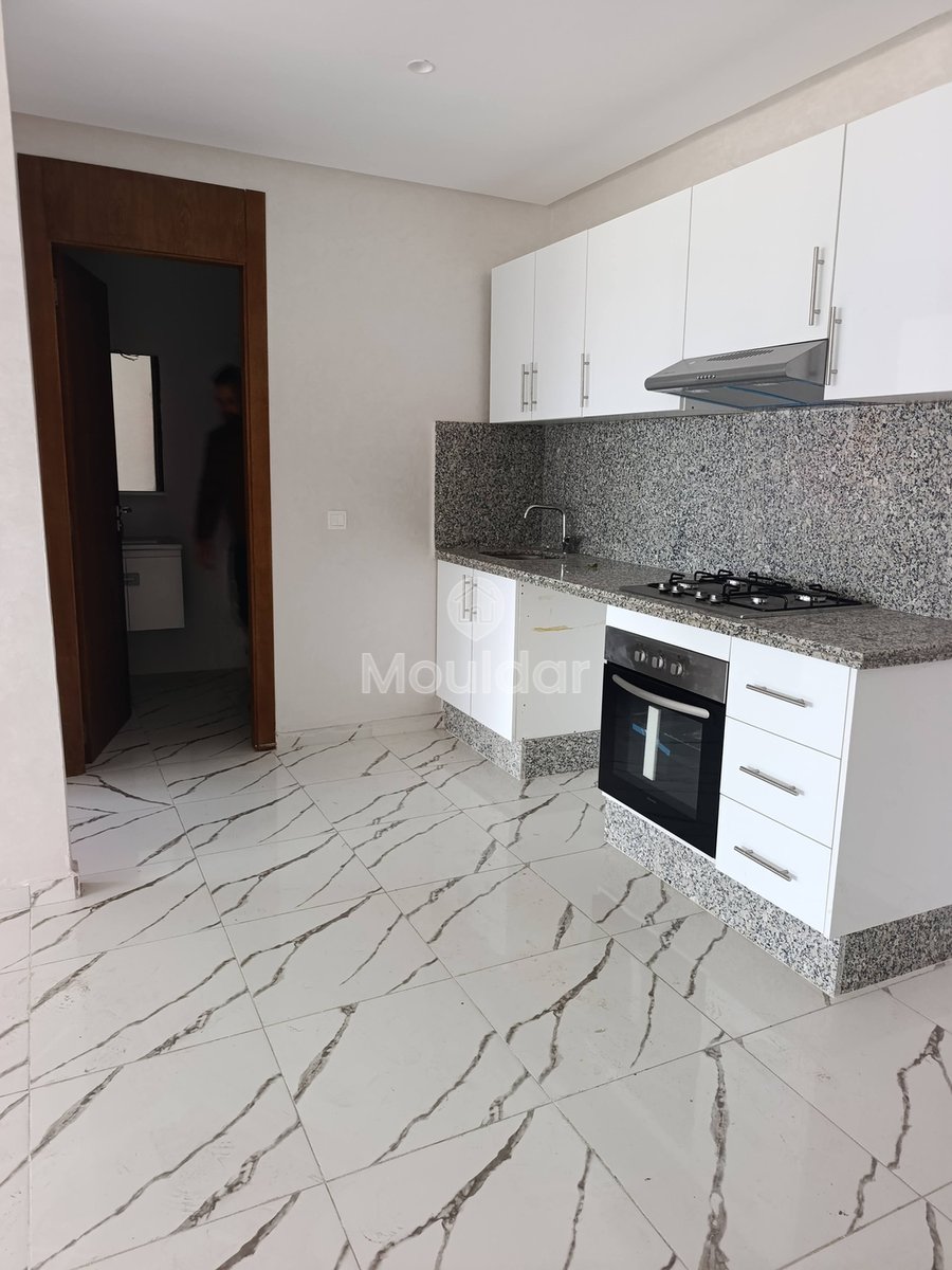 شقة للإيجار في وسط مدينة الدار البيضاء - Photo 8