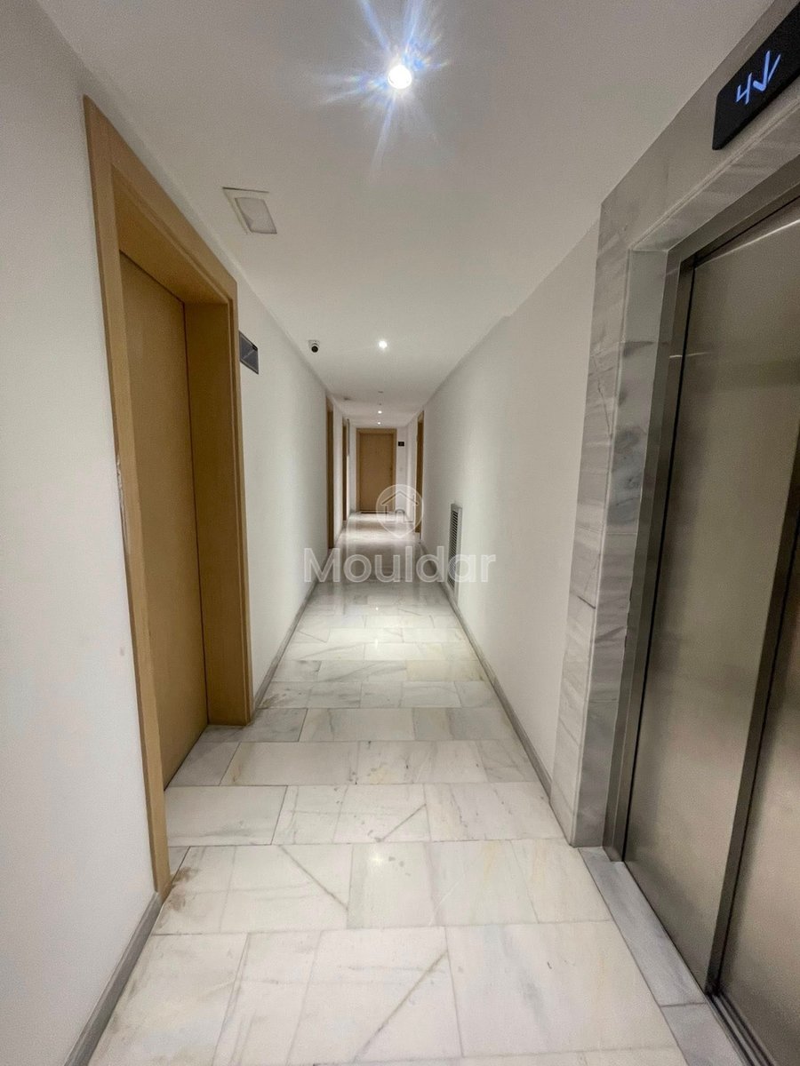 Studio for rent in Casablanca, Maârif Extension - Photo 2