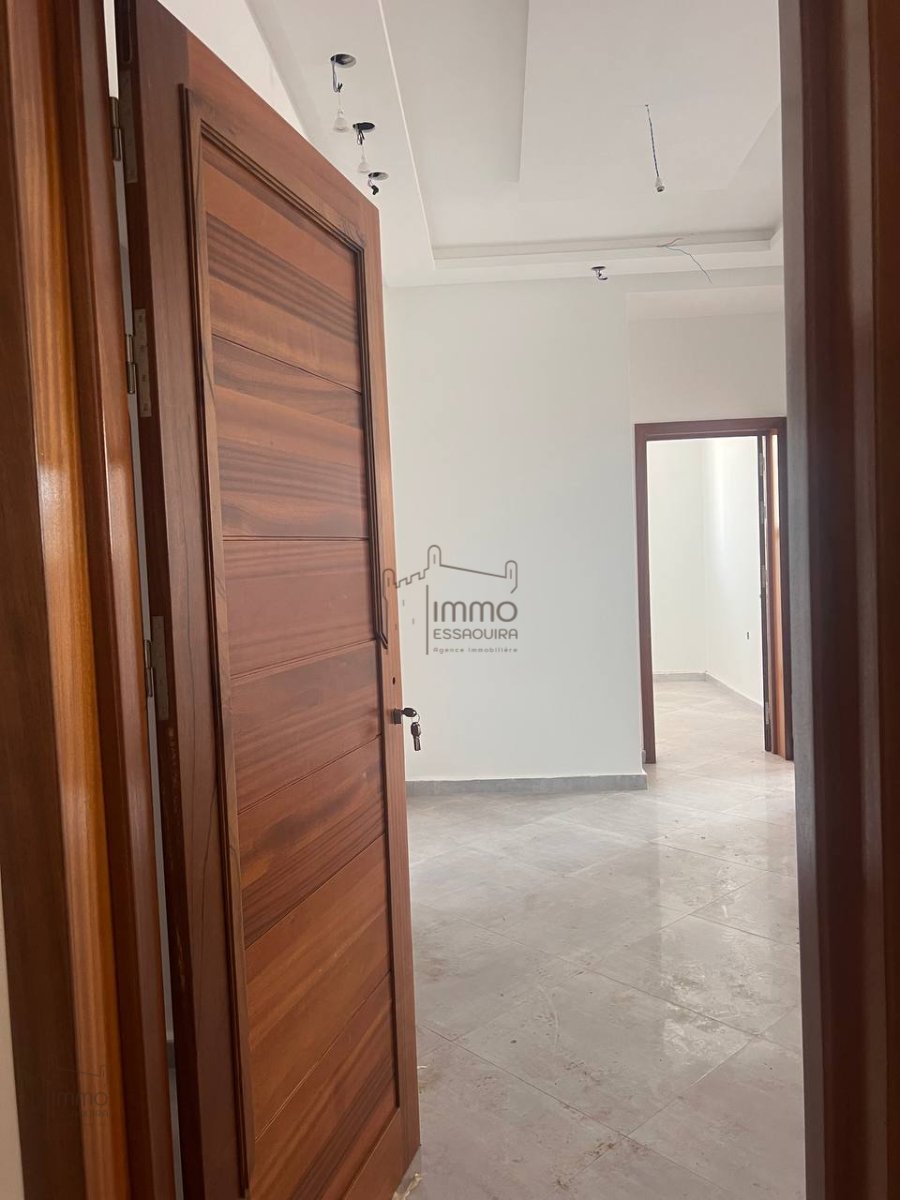 Apartment for sale in Argana, 1st floor - Photo 2