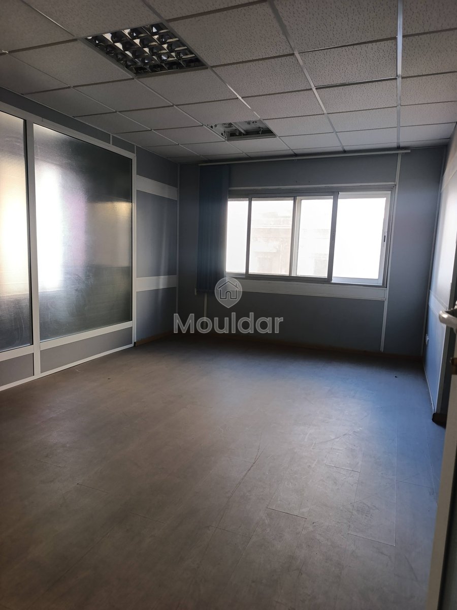 مكتب للإيجار في الدار البيضاء، وسط المدينة - Photo 1