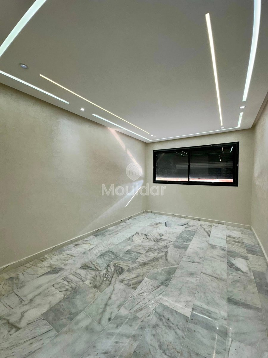 Apartamento en alquiler en Fez, Ruta de Immouzere - Photo 4